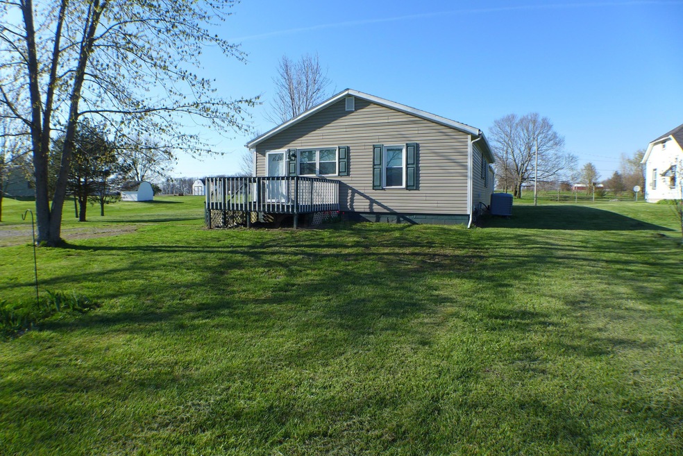 6694 Hitler Road 2, Circleville, OH 43113 - photo 1