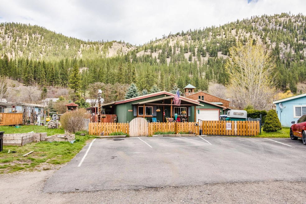 132 Parkway Dr, Alberton, MT 59820 - photo 1