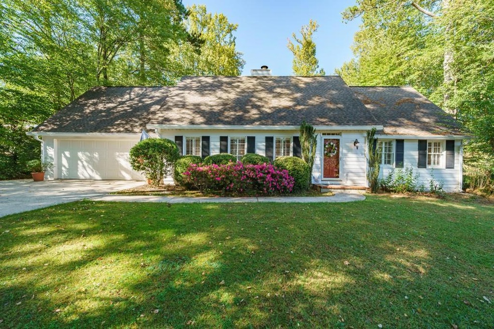 299 Northgate Trace, Roswell, GA 30075 - photo 1