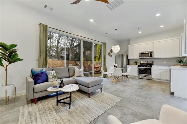 2921 E. 16th Street, Unit 2 - 78702