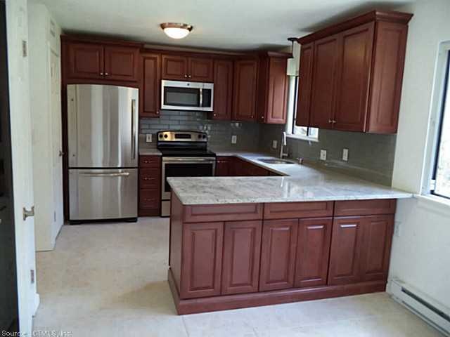 523A Heritage Village unit 523A, Southbury, CT 06488 - photo 1