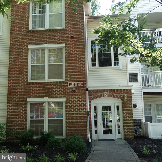 4916 Stone Shop Cir, Owings Mills, MD 21117 - photo 1