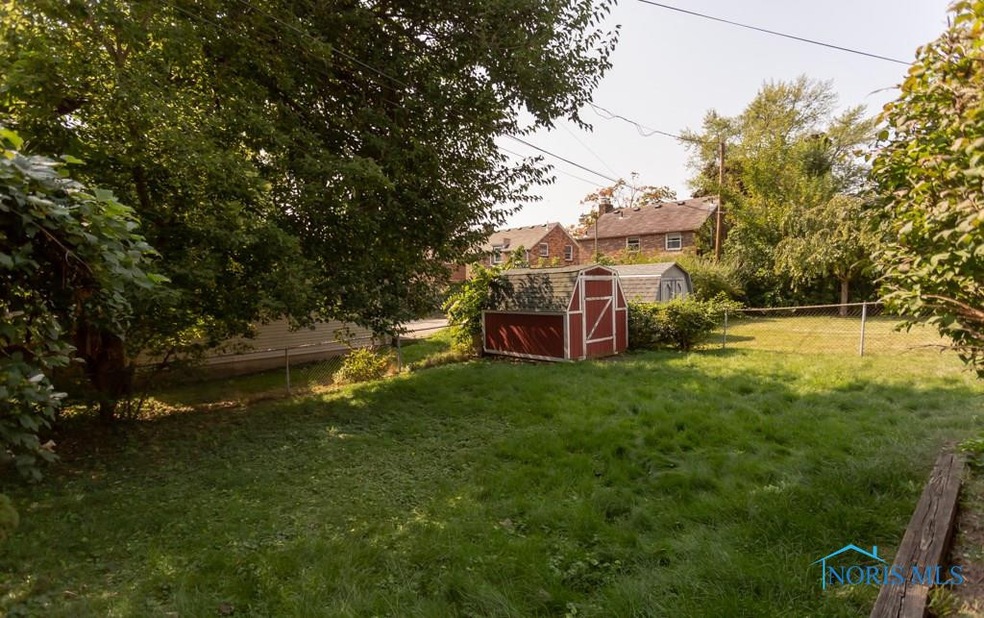 2233 Marlow Rd, Toledo, OH 43613 - photo 1