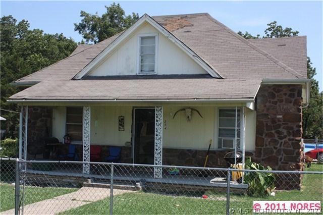 214 S Creek Ave, Haskell, OK 74436 - photo 1