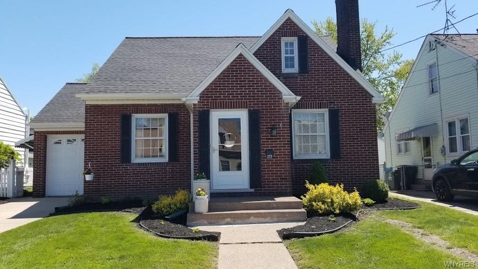 277 Shartle Place, North Tonawanda, NY 14120 - photo 1