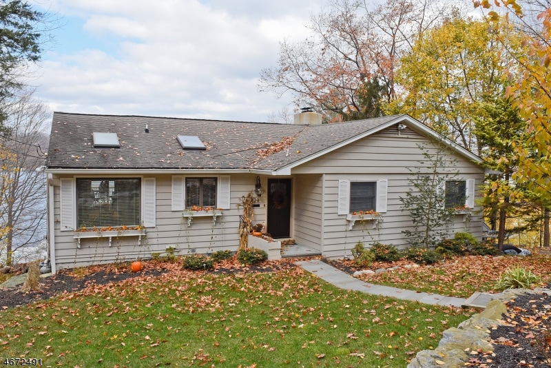 124 Springbrook Trail, Sparta, NJ 07871 - photo 1