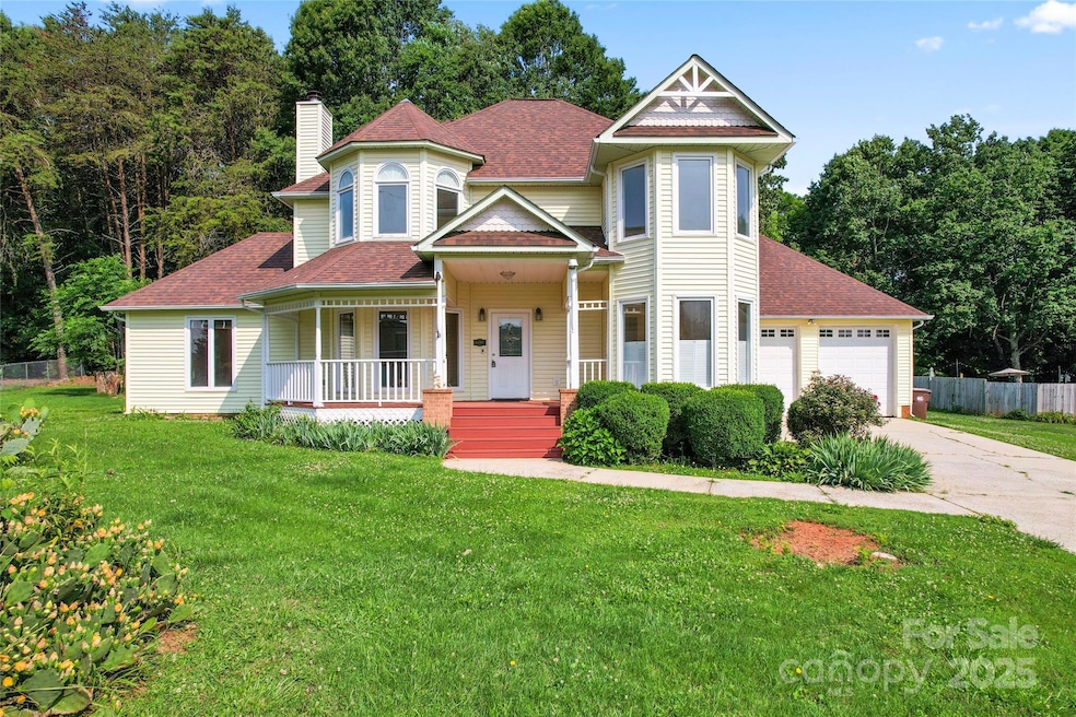 Under Contract $370,000