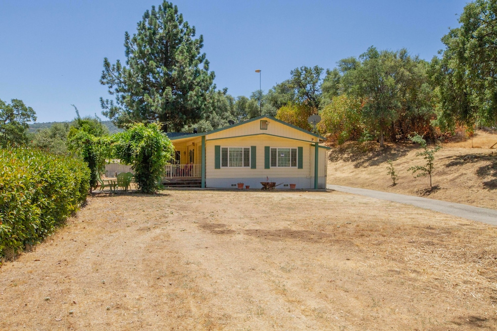 46424 Baldpate Ln, Yokuts Valley, CA 93675 - photo 1