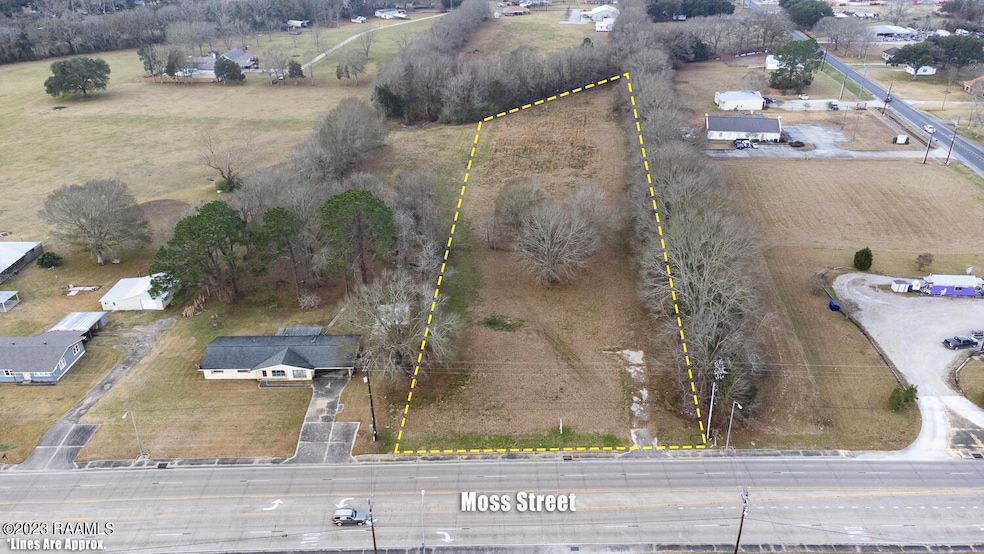 4521 Moss St Aerials-1
