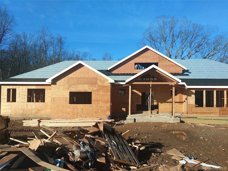 4 Taxter Ridge Ln, Greenburgh, NY 10533 - photo 1