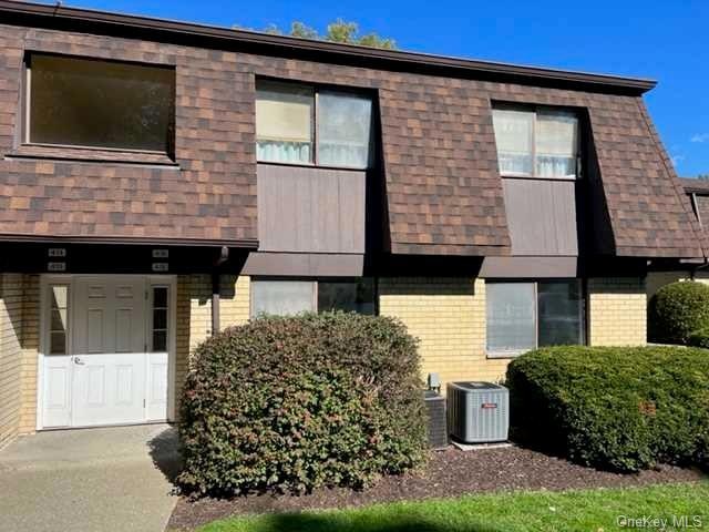 415 Cherry Hill Dr, Poughkeepsie, NY 12603 - photo 1