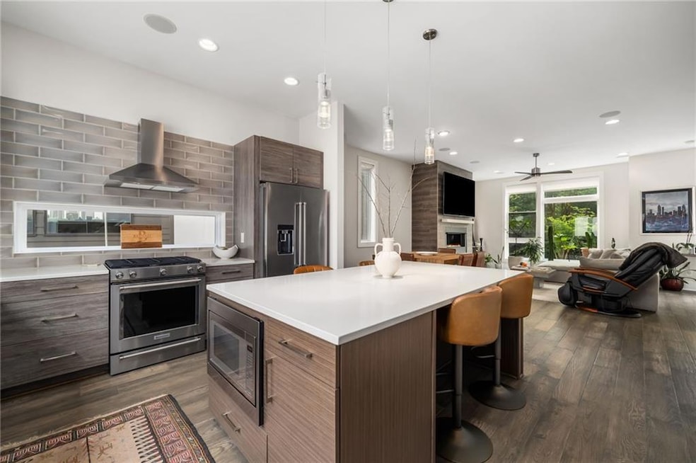 52 Reynolds Square Ln, Atlanta, GA 30307 - photo 1