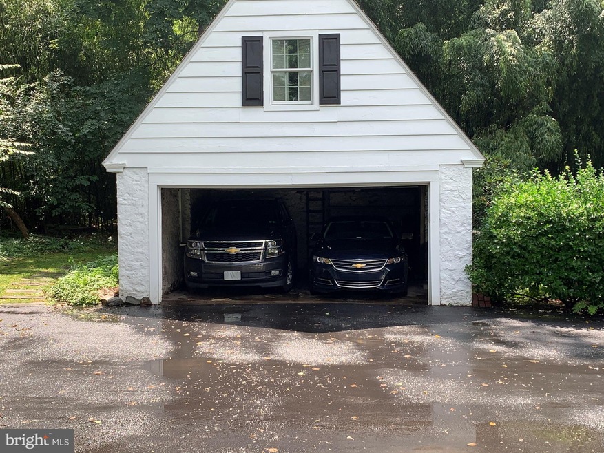 201 Curwen Rd, Bryn Mawr, PA 19010 - photo 1