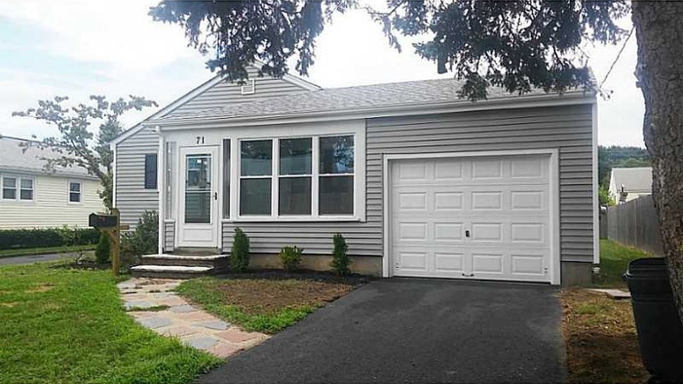 71 N Clarendon St, Cranston, RI 02910 - photo 1