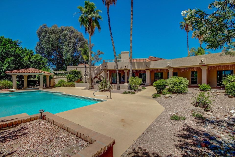 Entertainer's Oasis