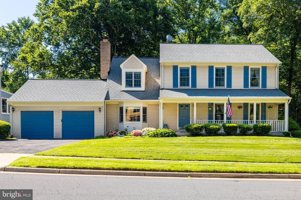 13511 Springhaven Dr, Fairfax, VA 22033 - photo 1