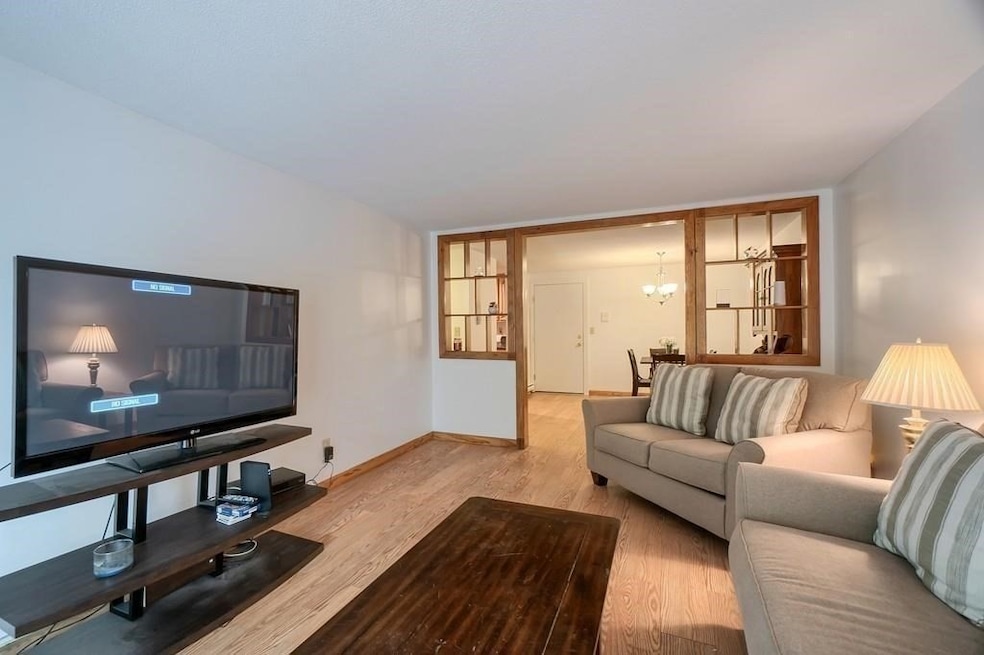 Emerson Garden unit 14C, Hudson, MA 01749 - photo 1