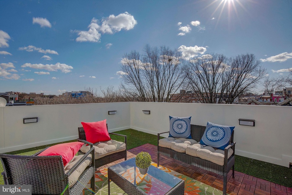 623 Columbia Rd NW, Washington, DC 20001 - photo 1