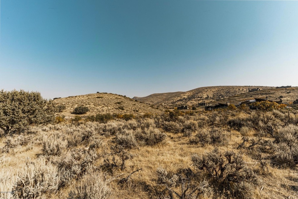 0_Exterior_1800x1200_3578643
