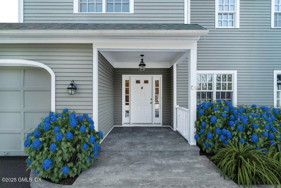 28 Home Place unit C1, Greenwich, CT 06830 - photo 1