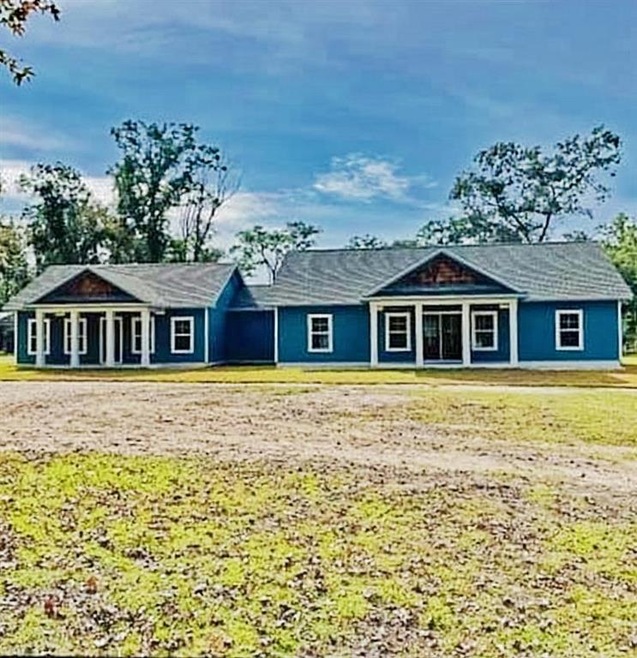 306 Emerald Acres Dr, Crawfordville, FL 32327 - photo 1