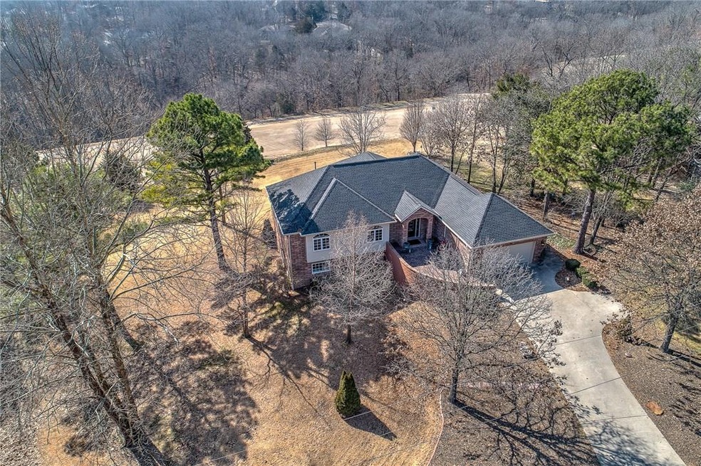 56 Mckenzie Dr, Bella Vista, AR 72715 - photo 1