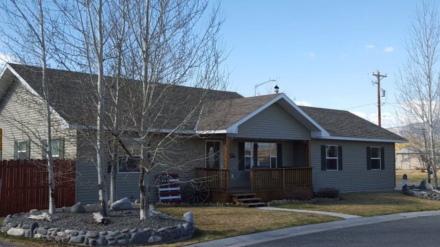 3002 Ishawooa Trail Ave, Cody, WY 82414 - photo 1