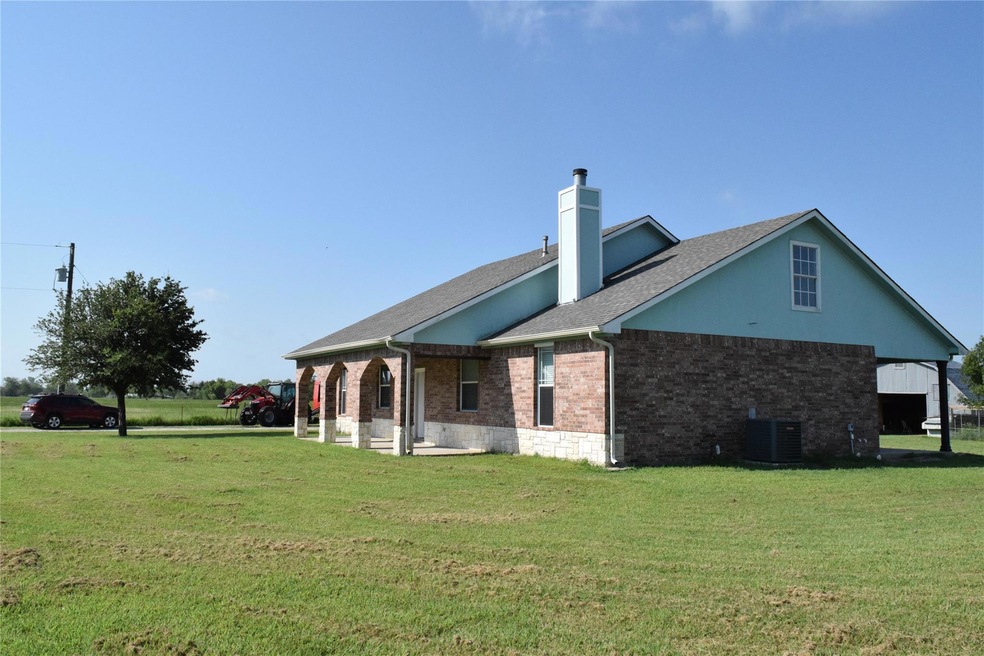 3554 Knight St, Corsicana, TX 75110 - photo 1