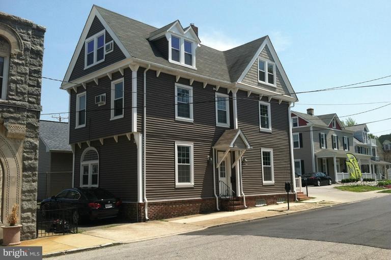 1 Newburg Ave, Catonsville, MD 21228 - photo 1