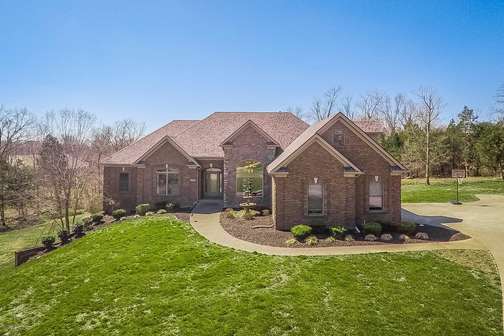 640 Cherry Hill Pkwy, Mount Washington, KY 40047 - photo 1