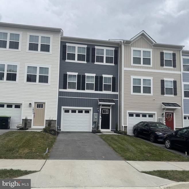 For Rent $2,350/month