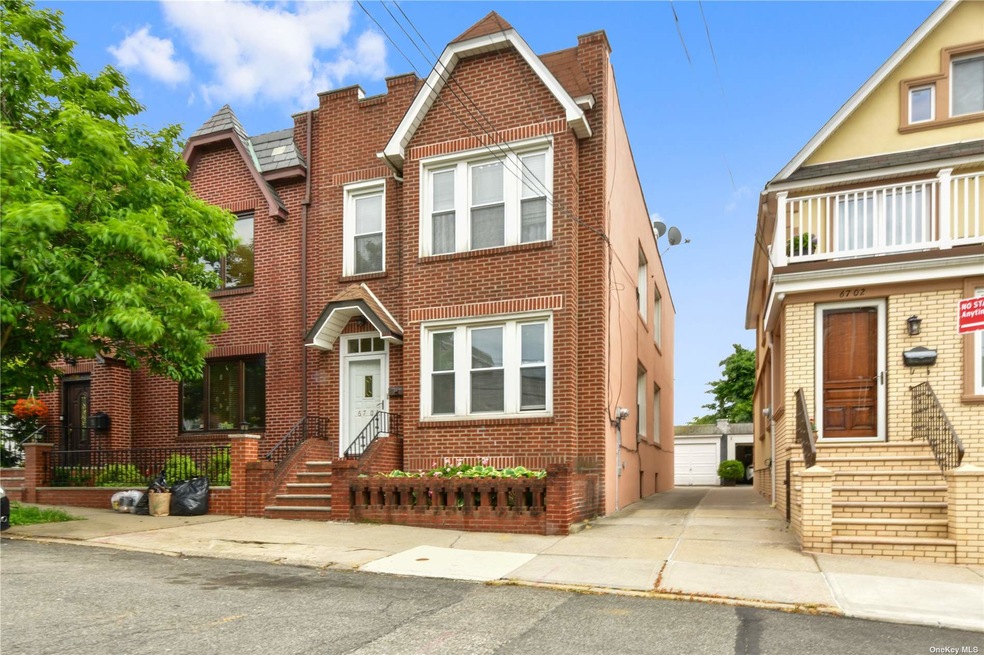 67-04 54th Ave, Maspeth, NY 11378 - photo 1