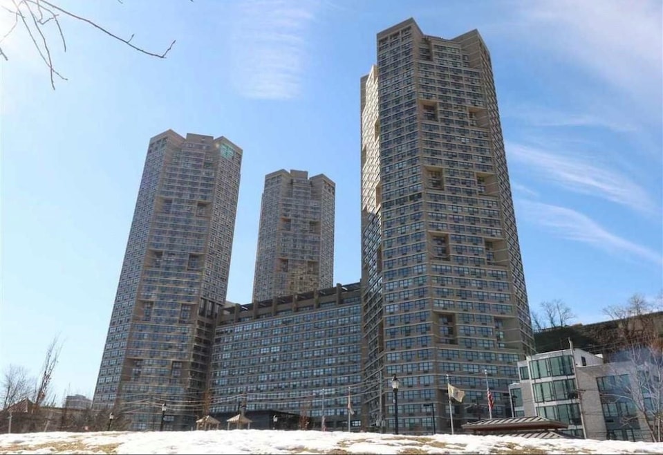 The Galaxy Towers unit 42D, West New York, NJ 07093 - photo 1