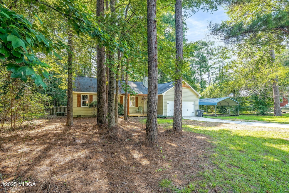 1029 Santa fe Trail, Macon, GA 31220 - photo 1