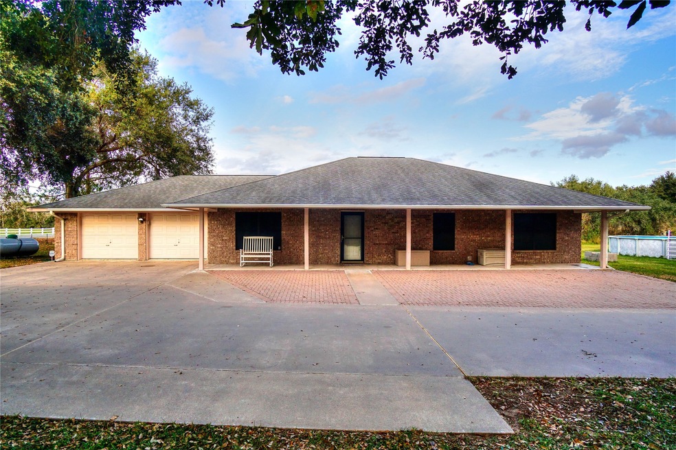 12609 Roesler Rd, Needville, TX 77461 - photo 1