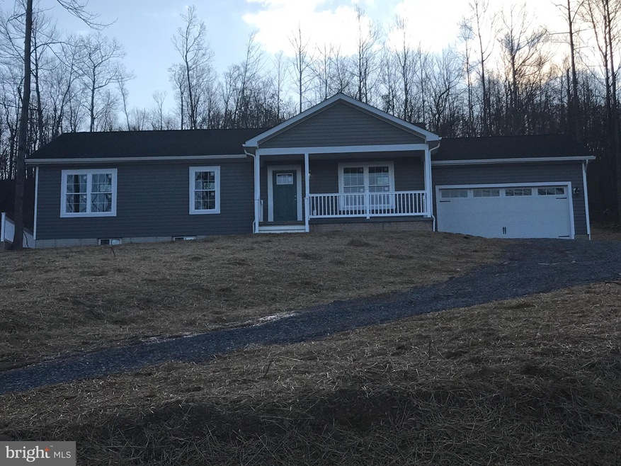 499 Warner Ln, Hedgesville, WV 25427 - photo 1