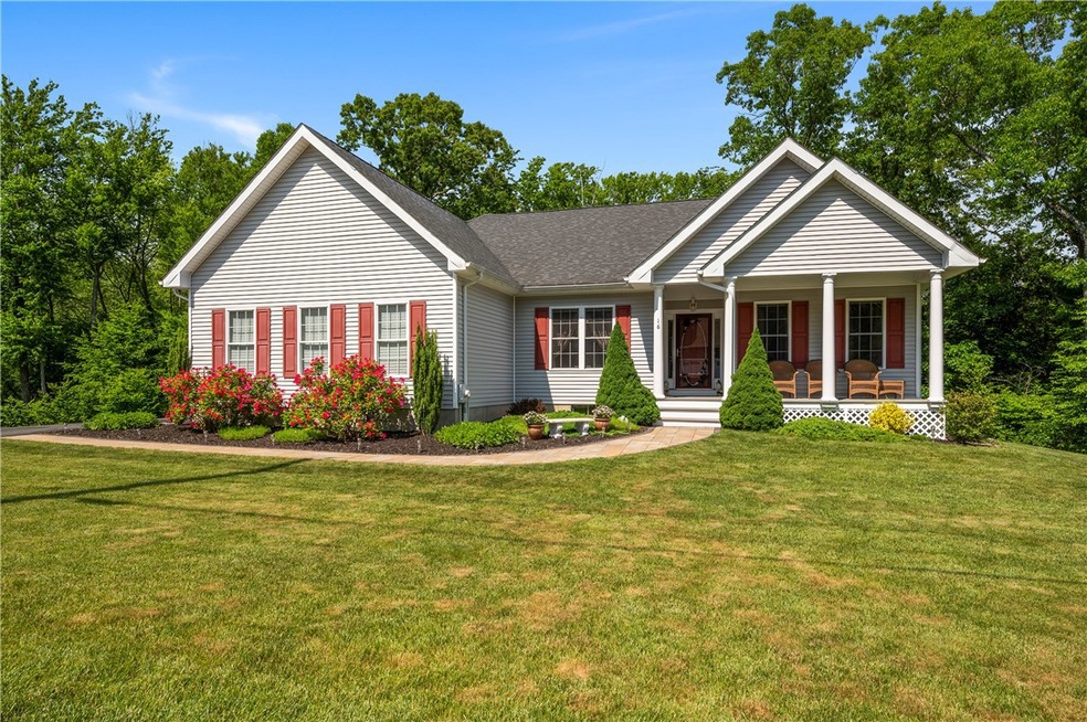 16 Vincent Way, Cumberland, RI 02864 - photo 1