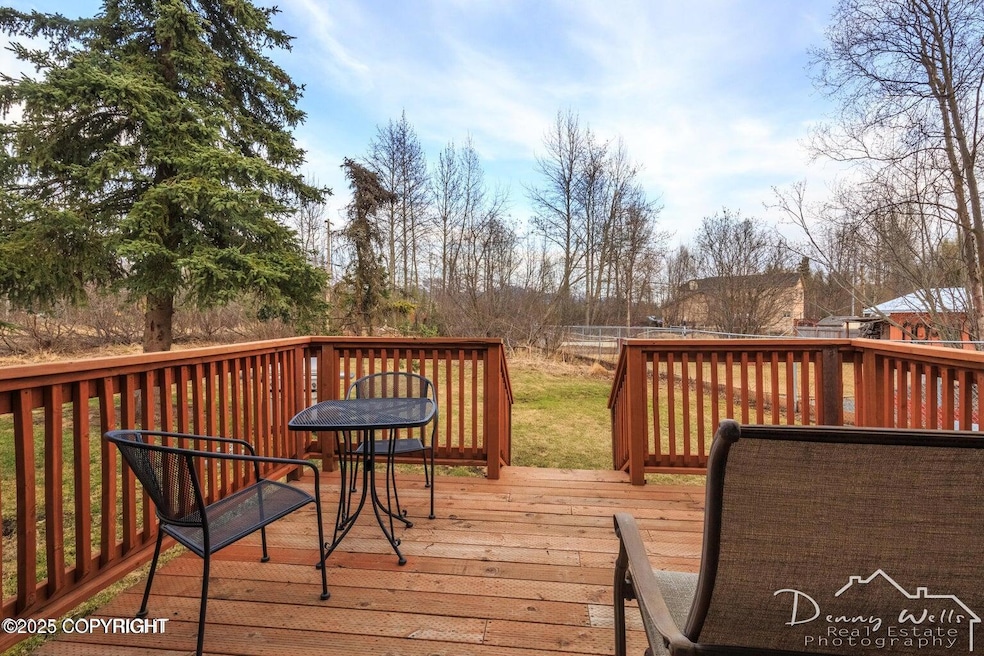 11225 Willene Dr unit B, Anchorage, AK 99516 - photo 1