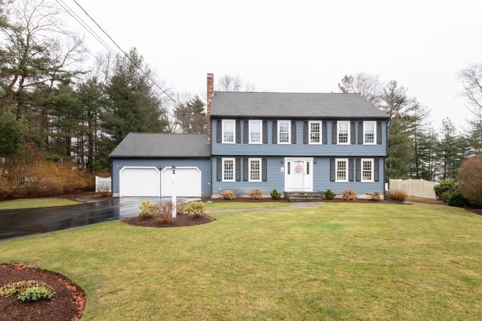 4 Arrowhead Rd, Walpole, MA 02081 - photo 1