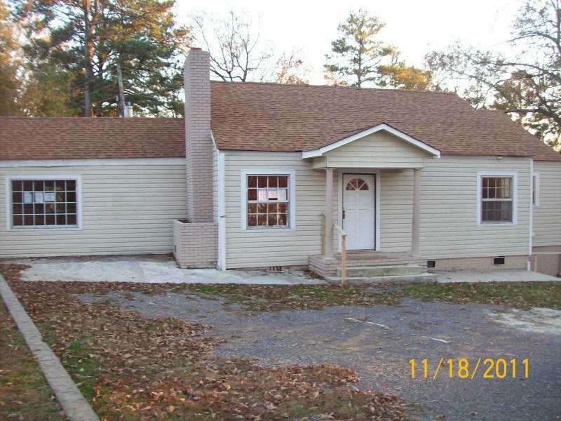 Exterior Front. front view, this property has 3 se