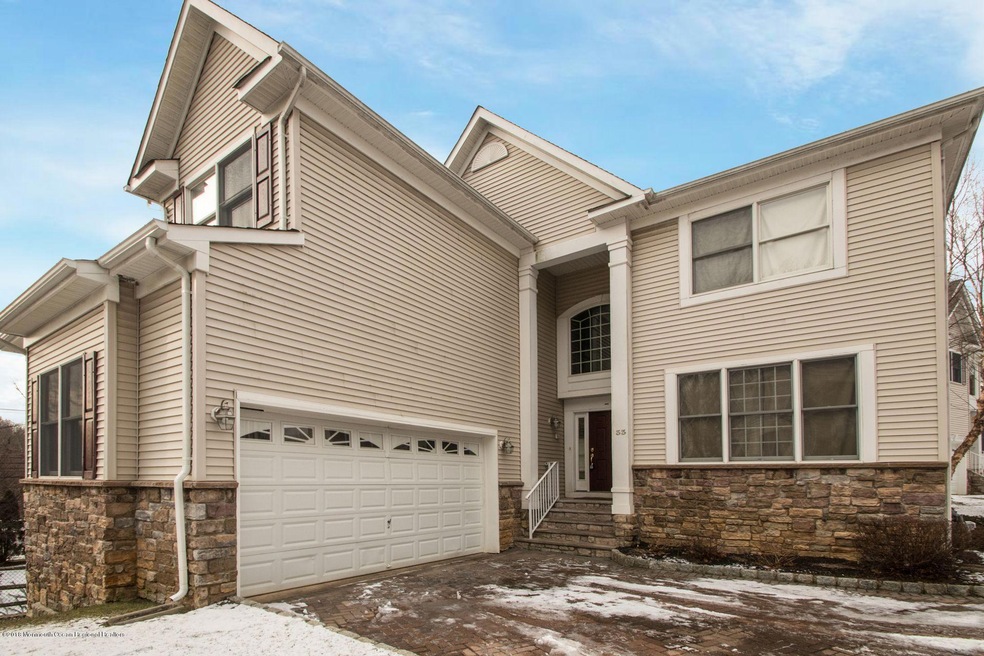 33 Farrah Ct, Atlantic Highlands, NJ 07716 - photo 1