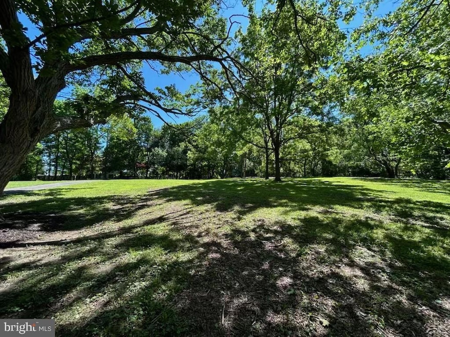 6410 Kennett Pike, Wilmington, DE 19807 - photo 1