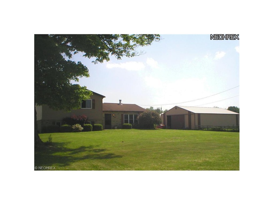 Beautiful 7 acre lot with barn, enclosed pasture a