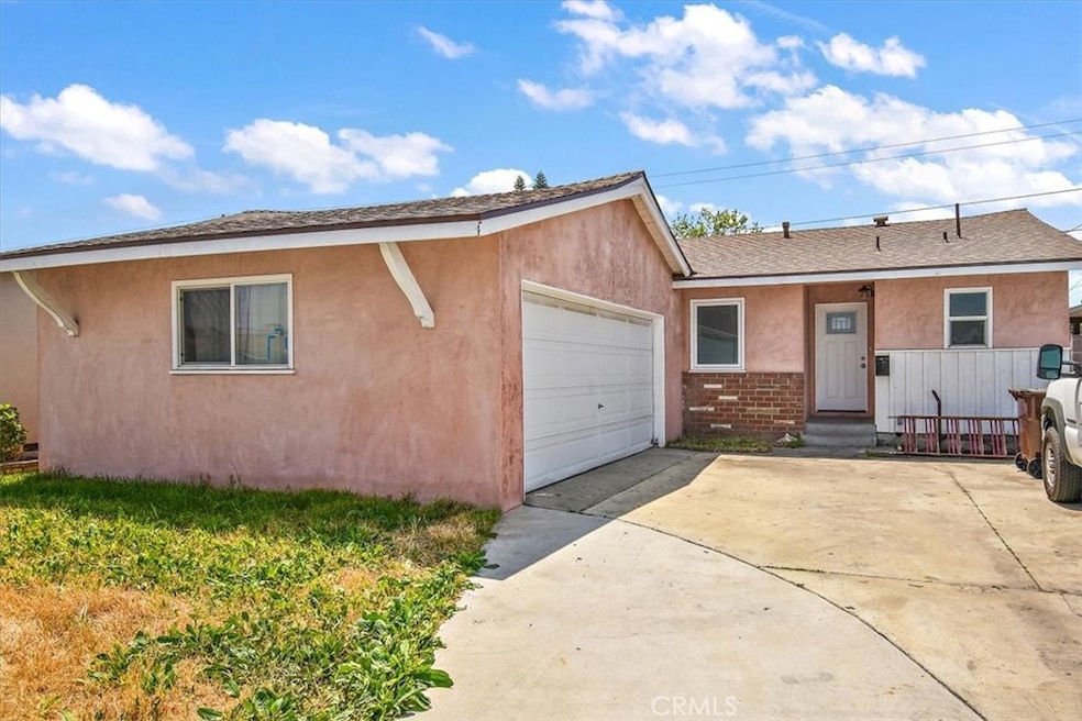 1716 W Piru St, Compton, CA 90222 - photo 1