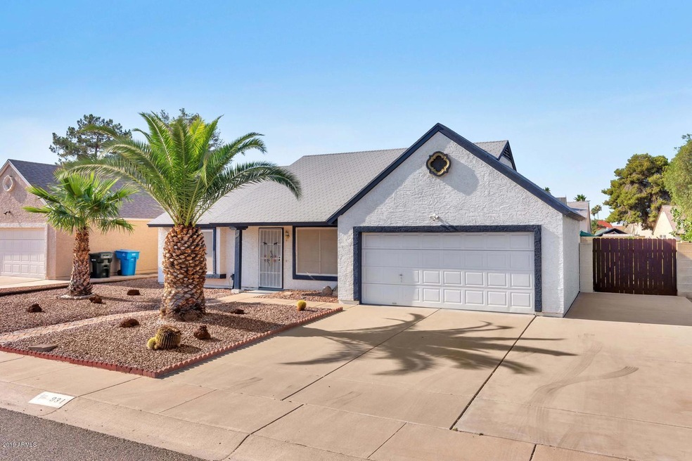 931 E Tonto Ln-