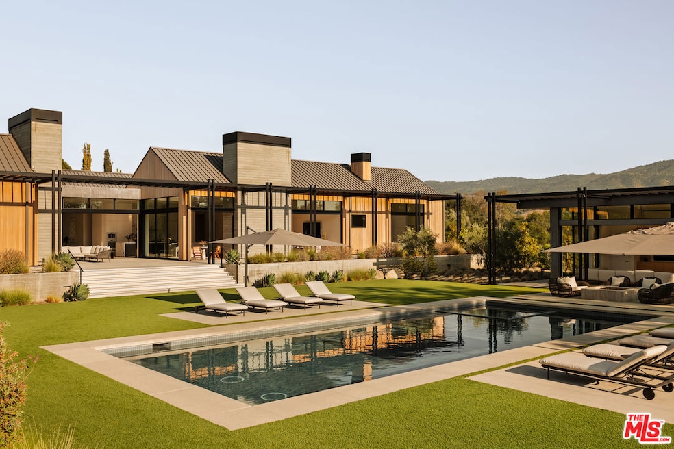 1225 Shippee Ln, Ojai, CA 93023 - photo 1