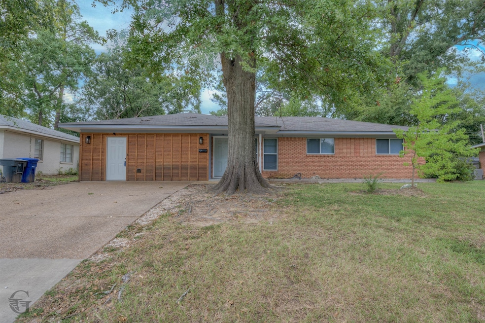 1112 Southland Park Dr, Shreveport, LA 71118 - photo 1