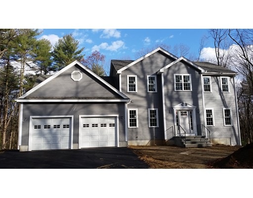 56 Richardson St, Uxbridge, MA 01569 - photo 1