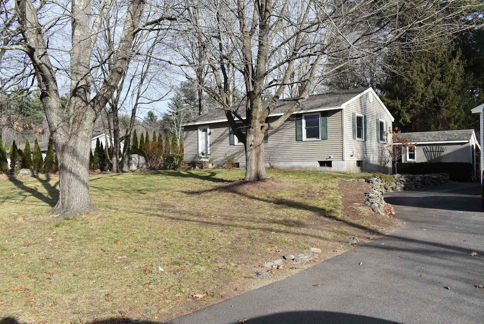 442 Main Dunstable Rd, Nashua, NH 03062 - photo 1