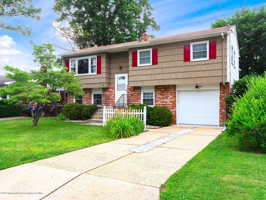 Updated home in Allentown NJ